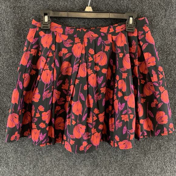 Forever 21 Women's Mini Skirt Flared A-Line Floral Black Red Size 29 - Picture 2 of 11